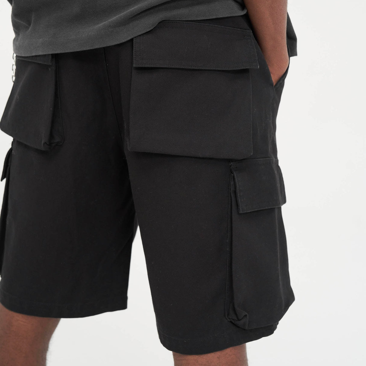 Represent Baggy Cargo Shorts Black REPRESENT REPRESENT - originalfook singapore