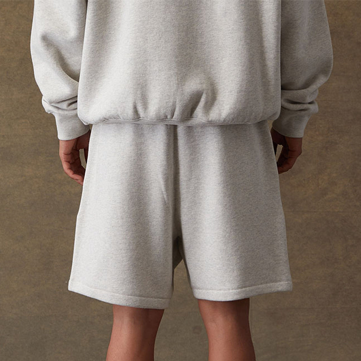 FEAR OF GOD Essentials Felt Logo Sweat Shorts Light Oatmeal FEAR OF GOD FEAR OF GOD - originalfook singapore