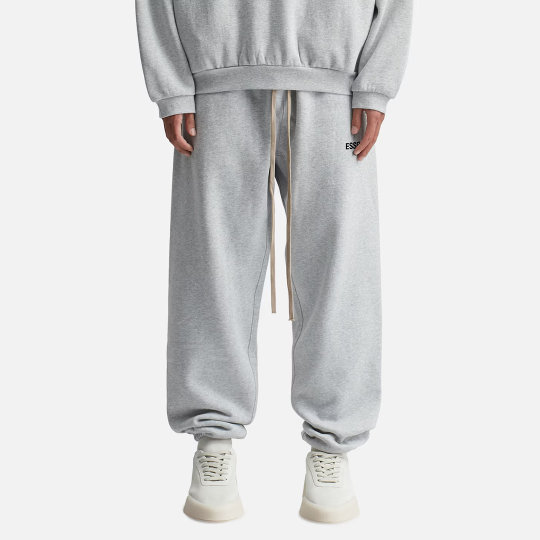 FEAR OF GOD Essentials Signature Logo Sweatpants Light Heather FEAR OF GOD ESSENTIALS FEAR OF GOD ESSENTIALS - originalfook singapore