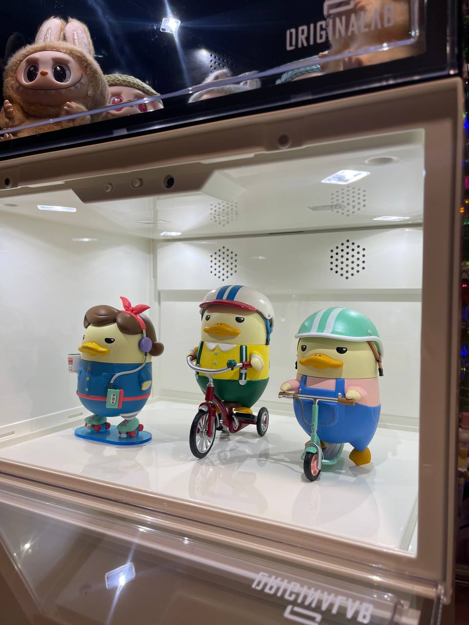 ORIGINALAB Premium LED Display Shoe Box Black/White ORIGINALAB ORIGINALAB - originalfook singapore