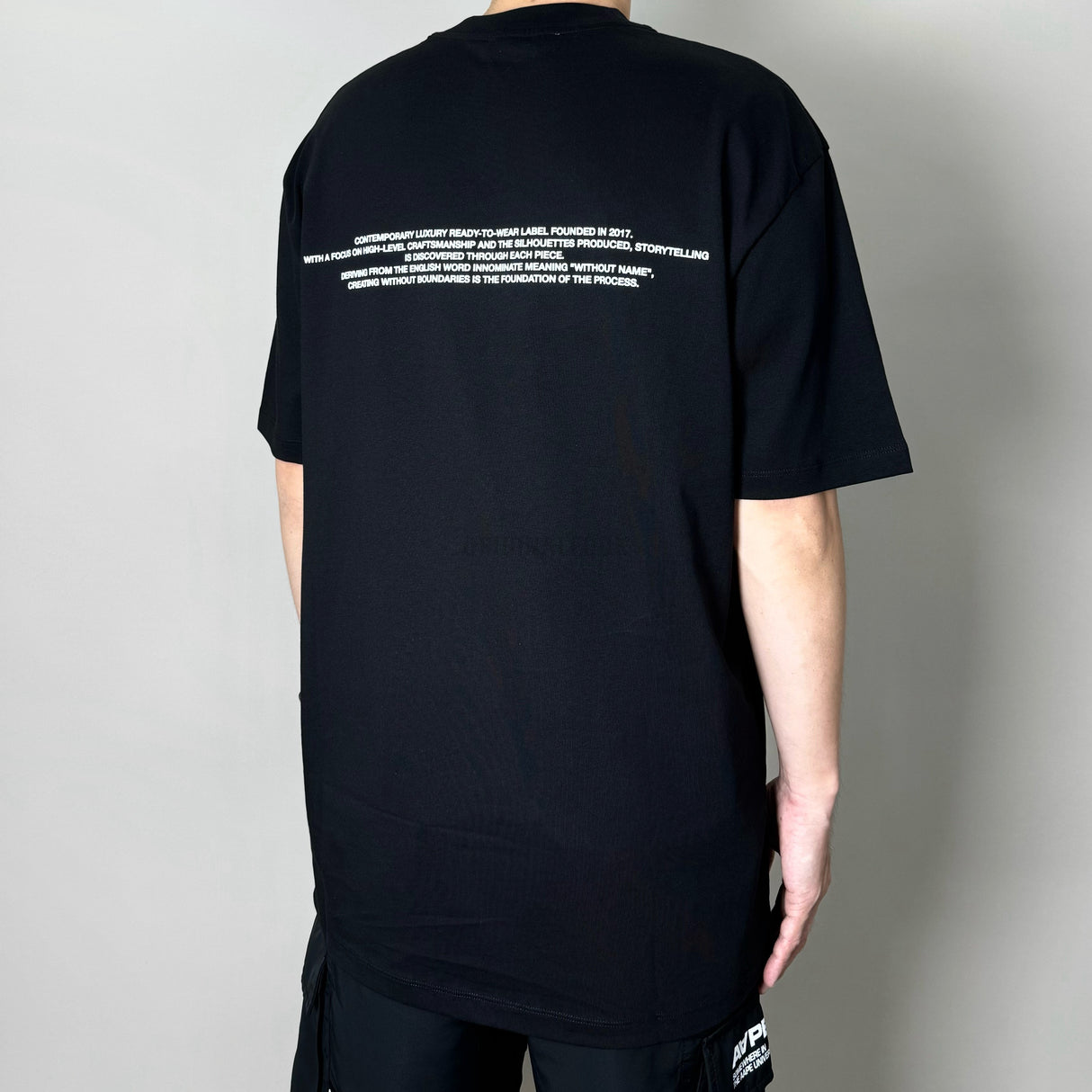 Ih Nom Uh Nit Arch and Mission Mask Tee Black NCS23221 (Made In Italy) IH NOM UH NIT IH NOM UH NIT - originalfook singapore