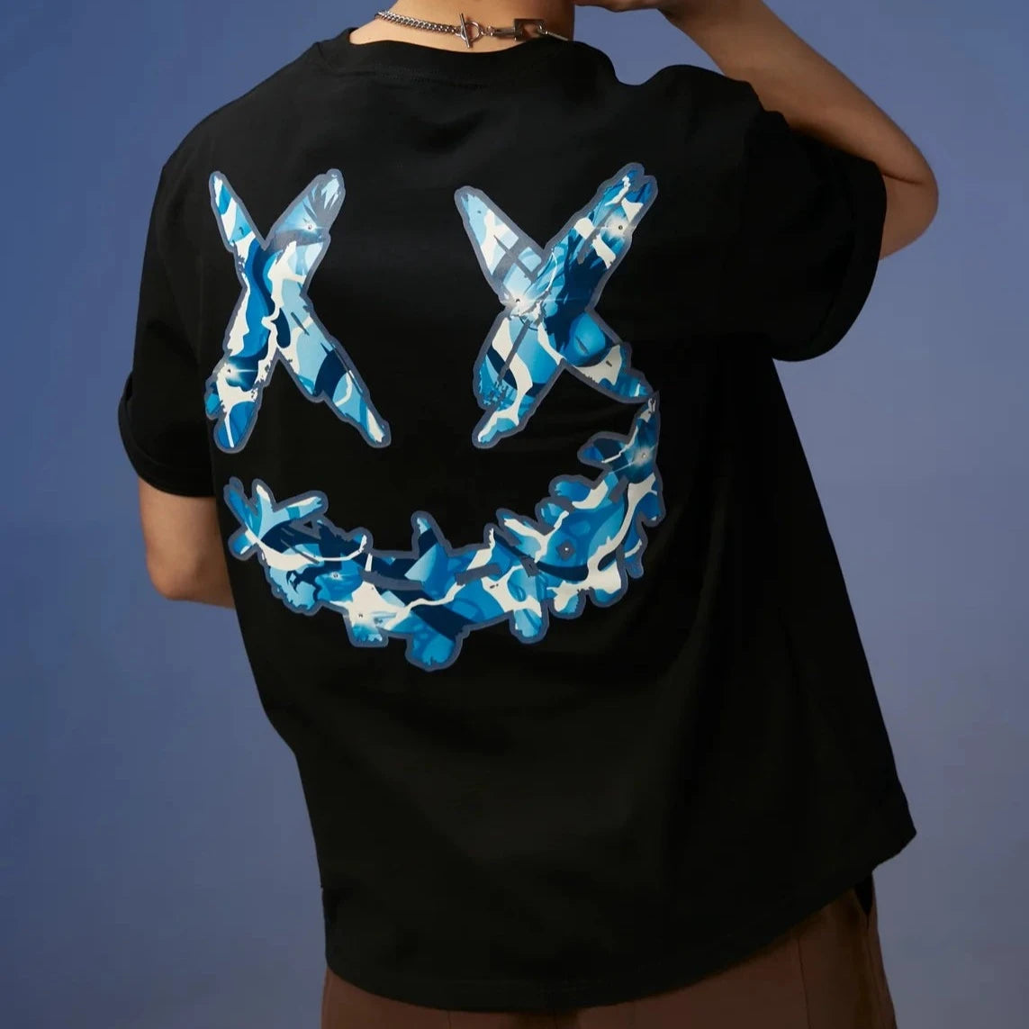 Black Rickyisclown Dragon Tears T-shirt featuring a detailed dragon tear graphic on the front, casual and stylish apparel.