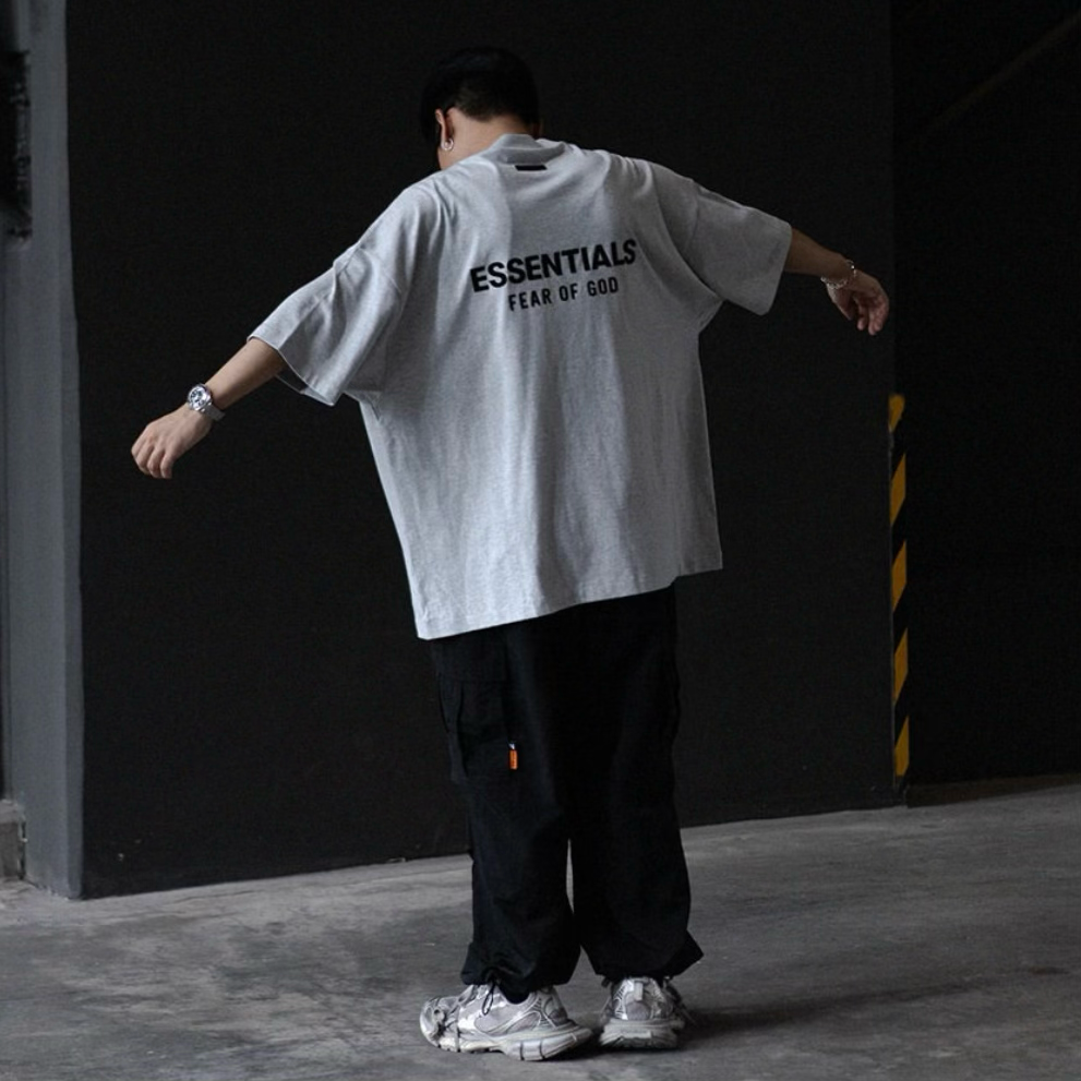 (FINAL SALE) Fear of God Essentials Signature Logo Tee Light Heather