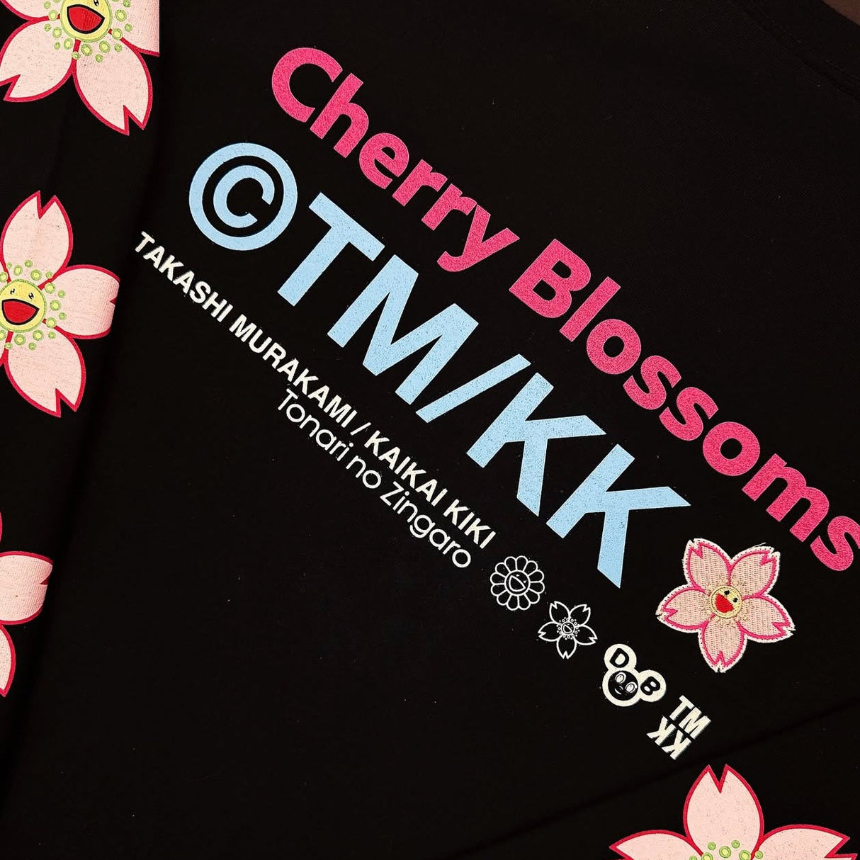Takashi Murakami Embroidered Patch Sakura Flower Long Sleeve Tee Black TAKASHI MURAKAMI TAKASHI MURAKAMI - originalfook singapore