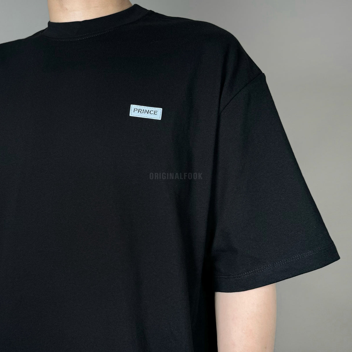 MASONPRINCE Lenticular 3D Patch Logo Tee Black MASONPRINCE MASONPRINCE - originalfook singapore