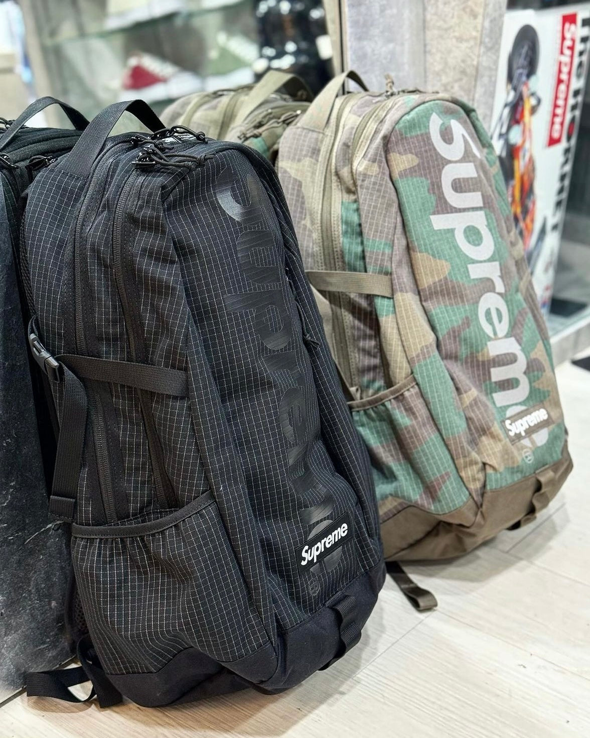 Supreme Reflective Backpack Camo supreme supreme - originalfook singapore