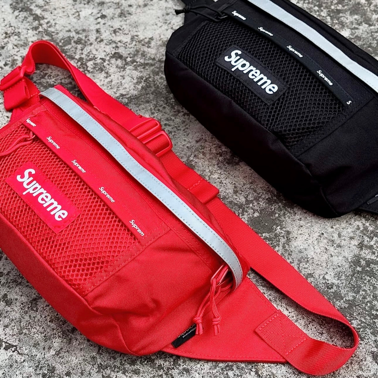 Supreme Reflective Waist Bag Black - ORIGINALFOOK