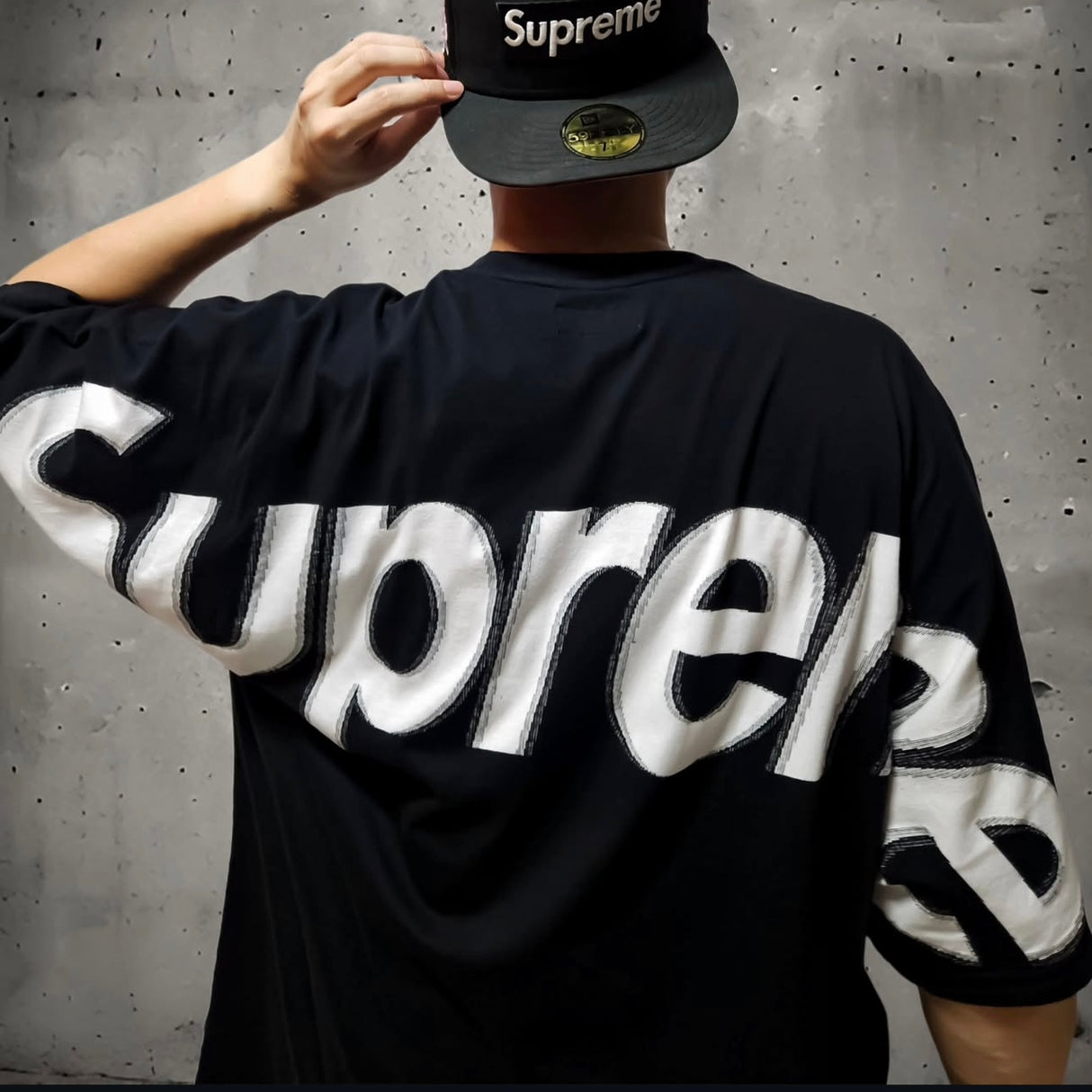 Supreme Intarsia Logo Black Tee - ORIGINALFOOK