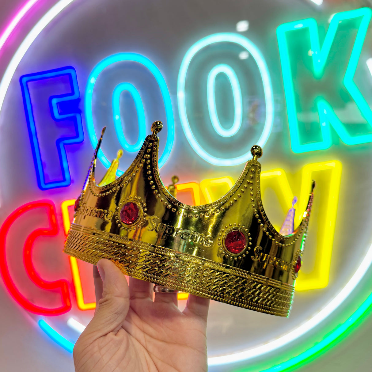 Supreme Gold Crown Hat - ORIGINALFOOK