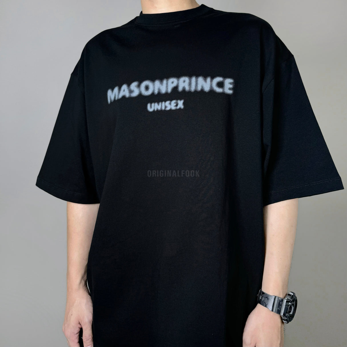 MASONPRINCE Classic Spray Logo Tee Black White MASONPRINCE MASONPRINCE - originalfook singapore
