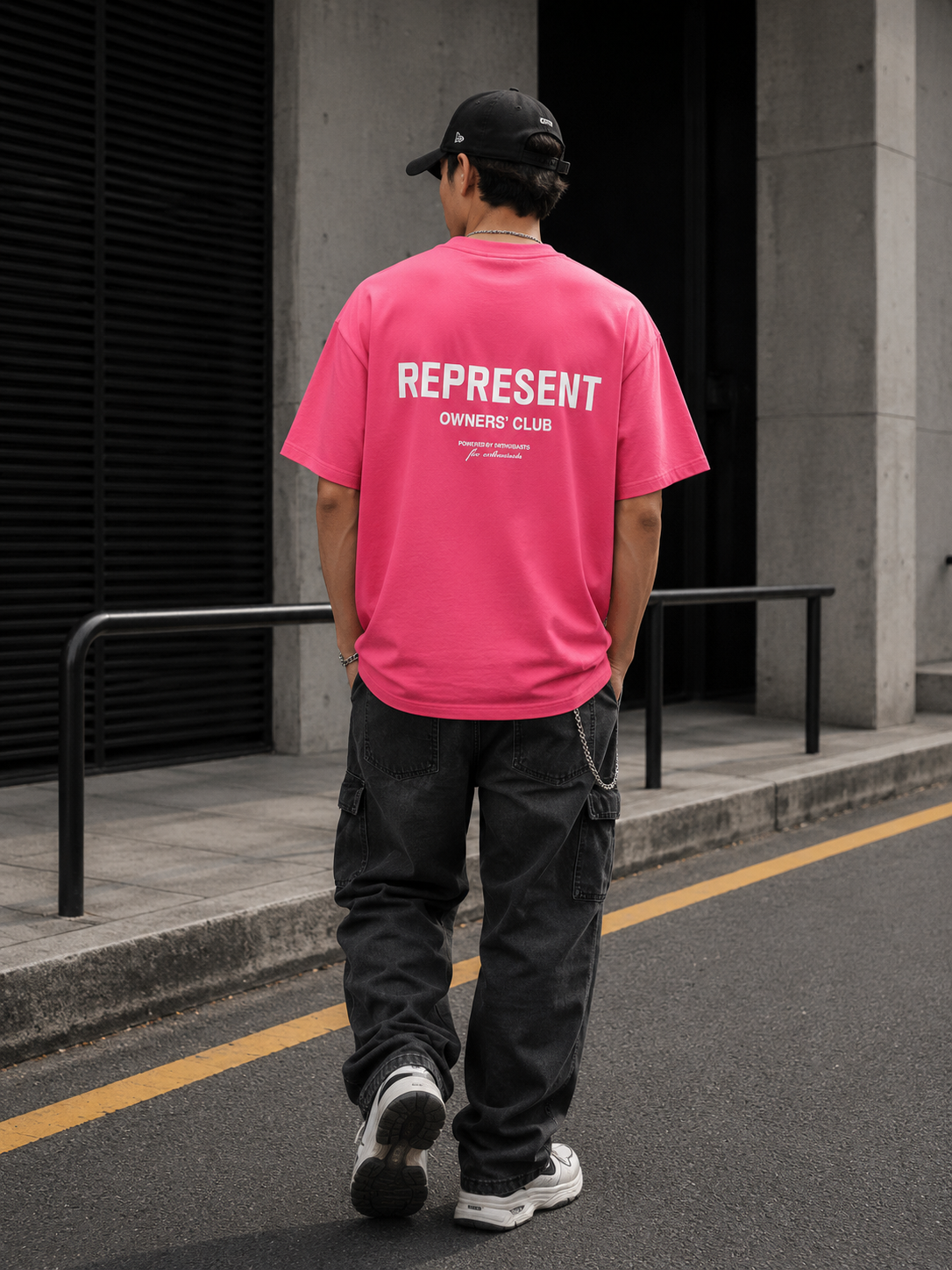 Represent Owners Club Logo Bubblegum Pink Tee