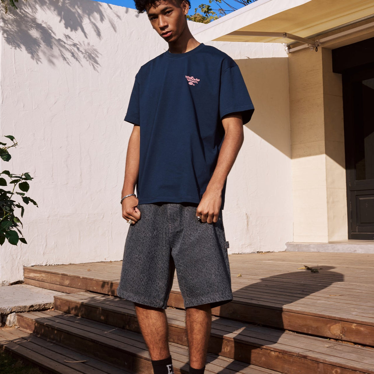 Remedy Worldwide Tee Navy - ORIGINALFOOK