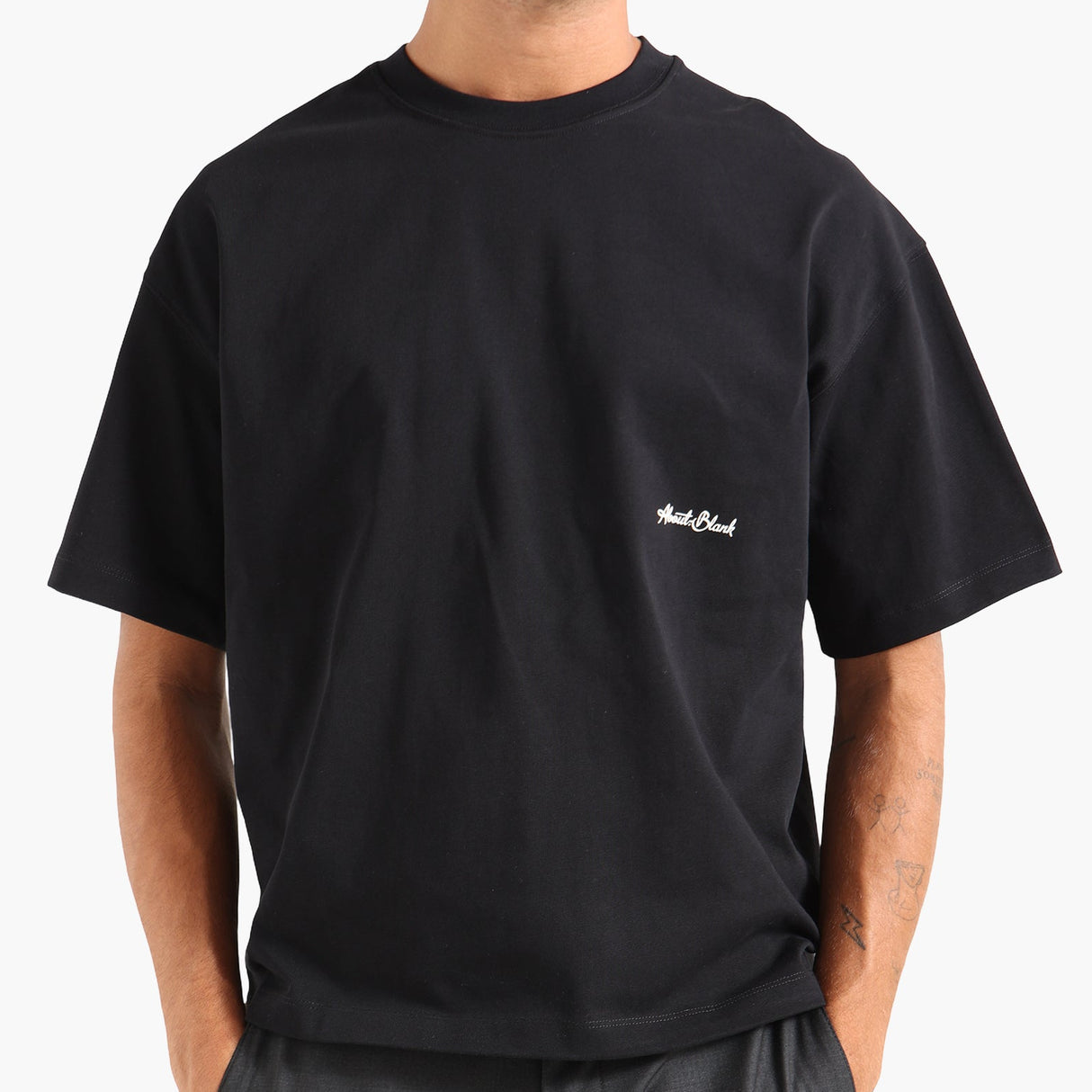 About:Blank Banner Tee Black - ORIGINALFOOK