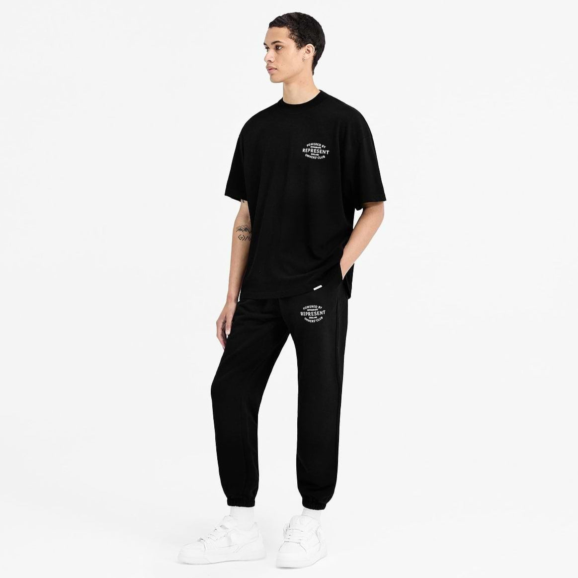 Represent Stamp Logo Black Tee - ORIGINALFOOK