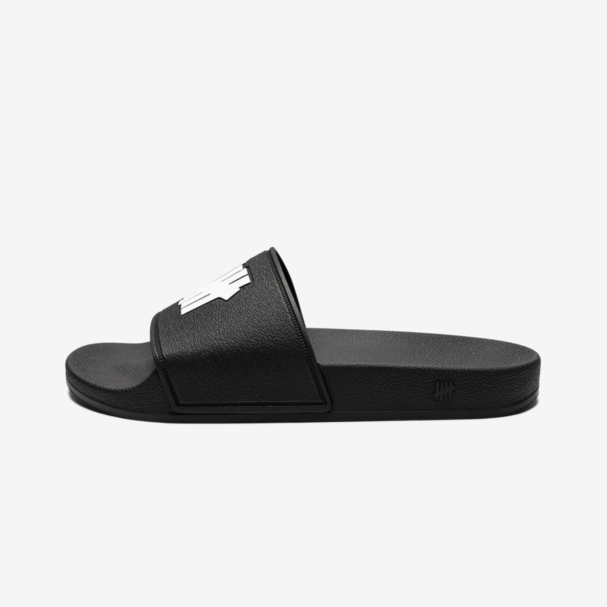 Undefeated Signature Logo Slide Black UNDEFEATED UNDEFEATED - originalfook singapore