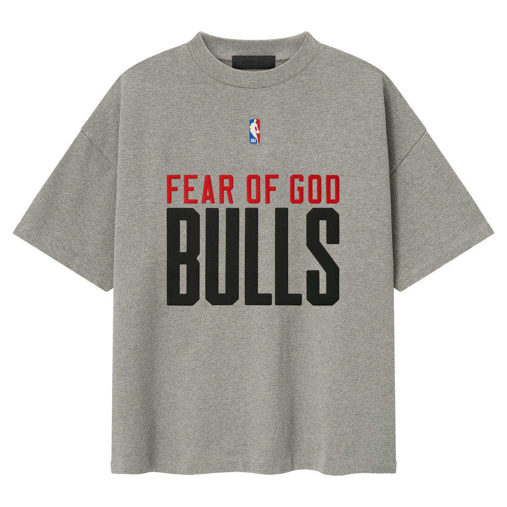 Fear of God Essentials x Chicago Bulls NBA 90s Heavyweight Tee in concrete, unisex apparel with vintage basketball team design.