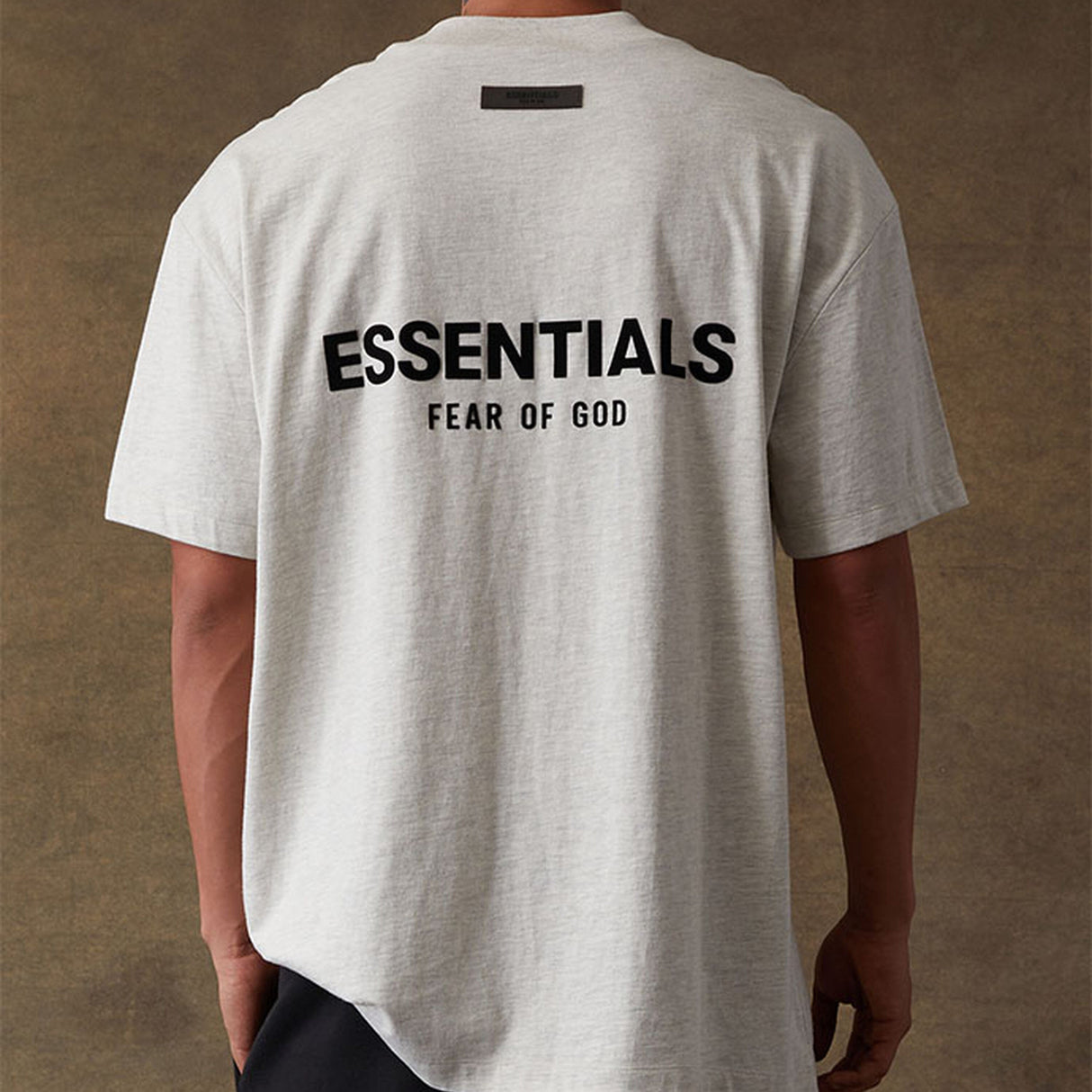 FEAR OF GOD Essentials Felt Logo Tee Light Oatmeal FEAR OF GOD FEAR OF GOD - originalfook singapore