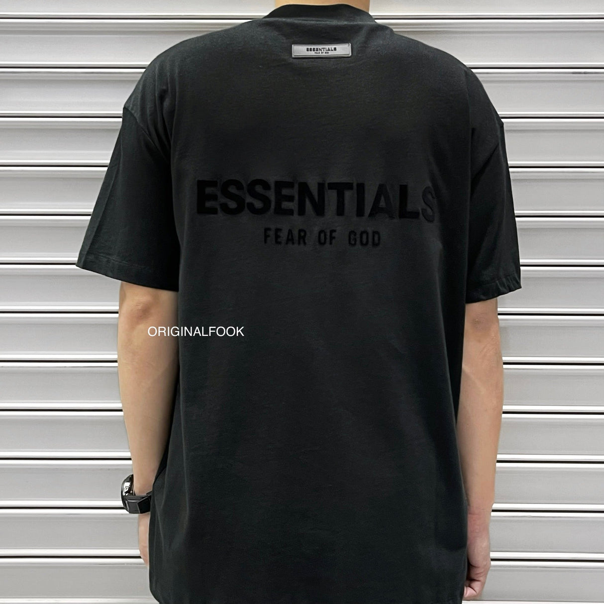 FEAR OF GOD Essentials Felt Logo Tee Black FEAR OF GOD FEAR OF GOD - originalfook singapore