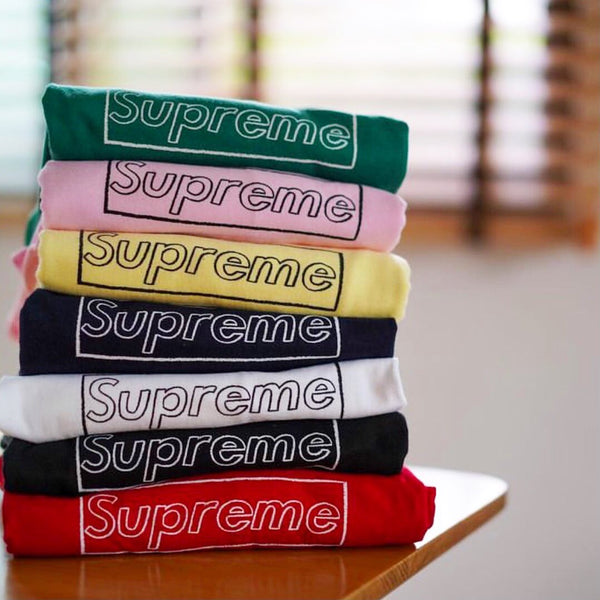 SUPREME X KAWS Chalk Box Logo Tee Navy
