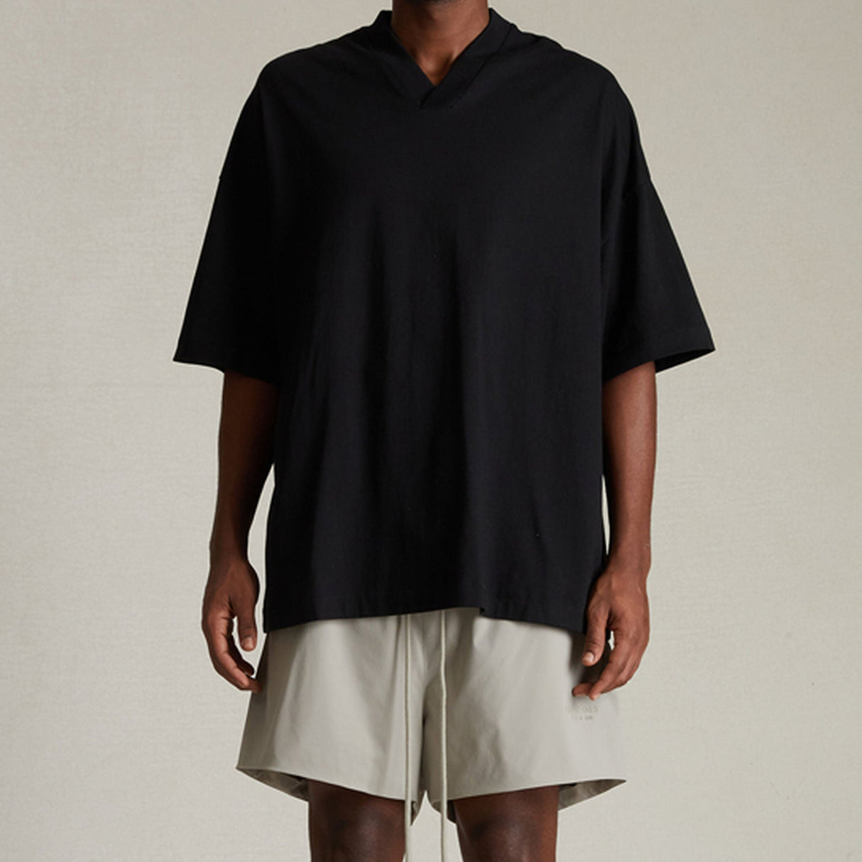 Fear of God Essentials Back Applique V-Neck Tee Black (Oversized)