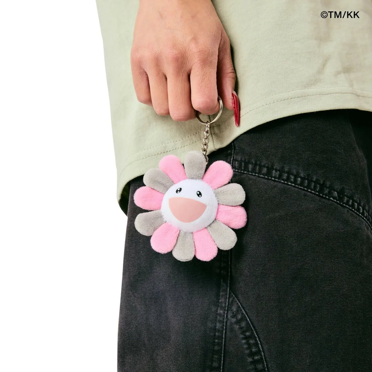 Takashi Murakami x BLACKPINK Flower Plush Keychain Grey Pink Takashi Murakami x BLACKPINK Flower Plush Keychain Grey Pink