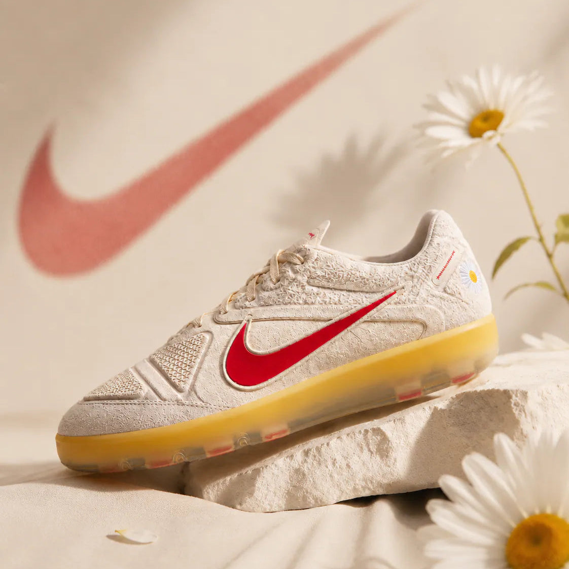 Nike PEACEMINUSONE x Cryoshot CTR360 Maestri II shoes in natural university red, front view showcasing sleek design and branding.