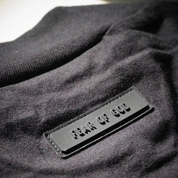 Fear of God Essentials Core Felt Logo Tee Black FEAR OF GOD FEAR OF GOD - originalfook singapore