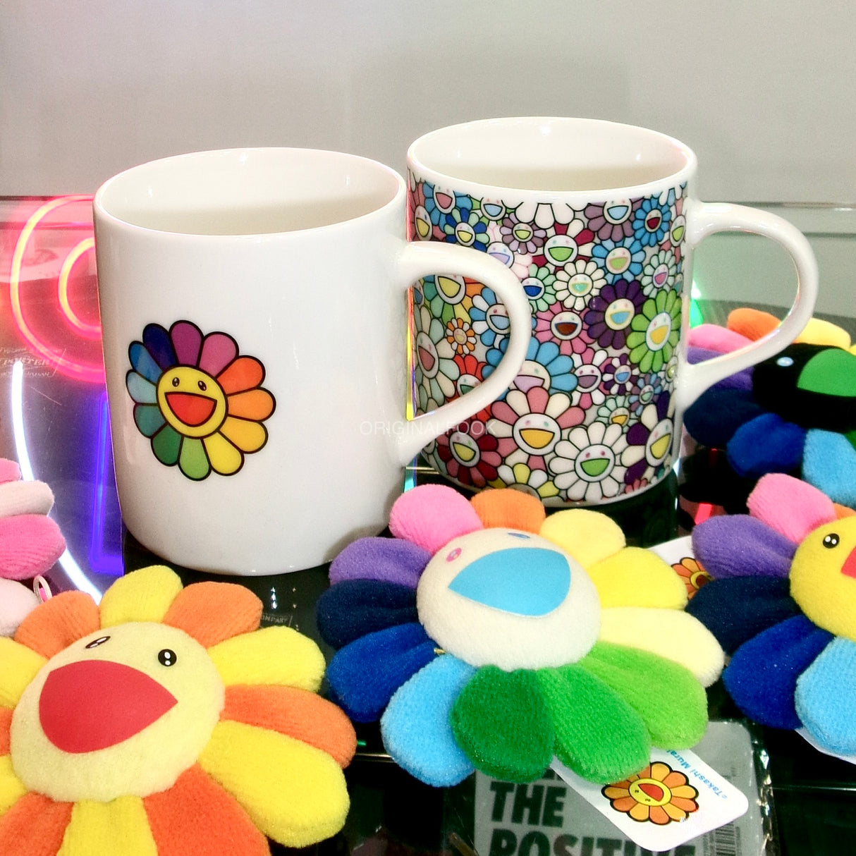 Takashi Murakami Kaikai Kiki Rainbow Flower Logo Mug TAKASHI MURAKAMI TAKASHI MURAKAMI - originalfook singapore