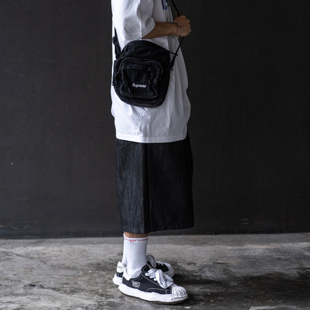 Supreme Box Logo Denim Shoulder Bag Black
