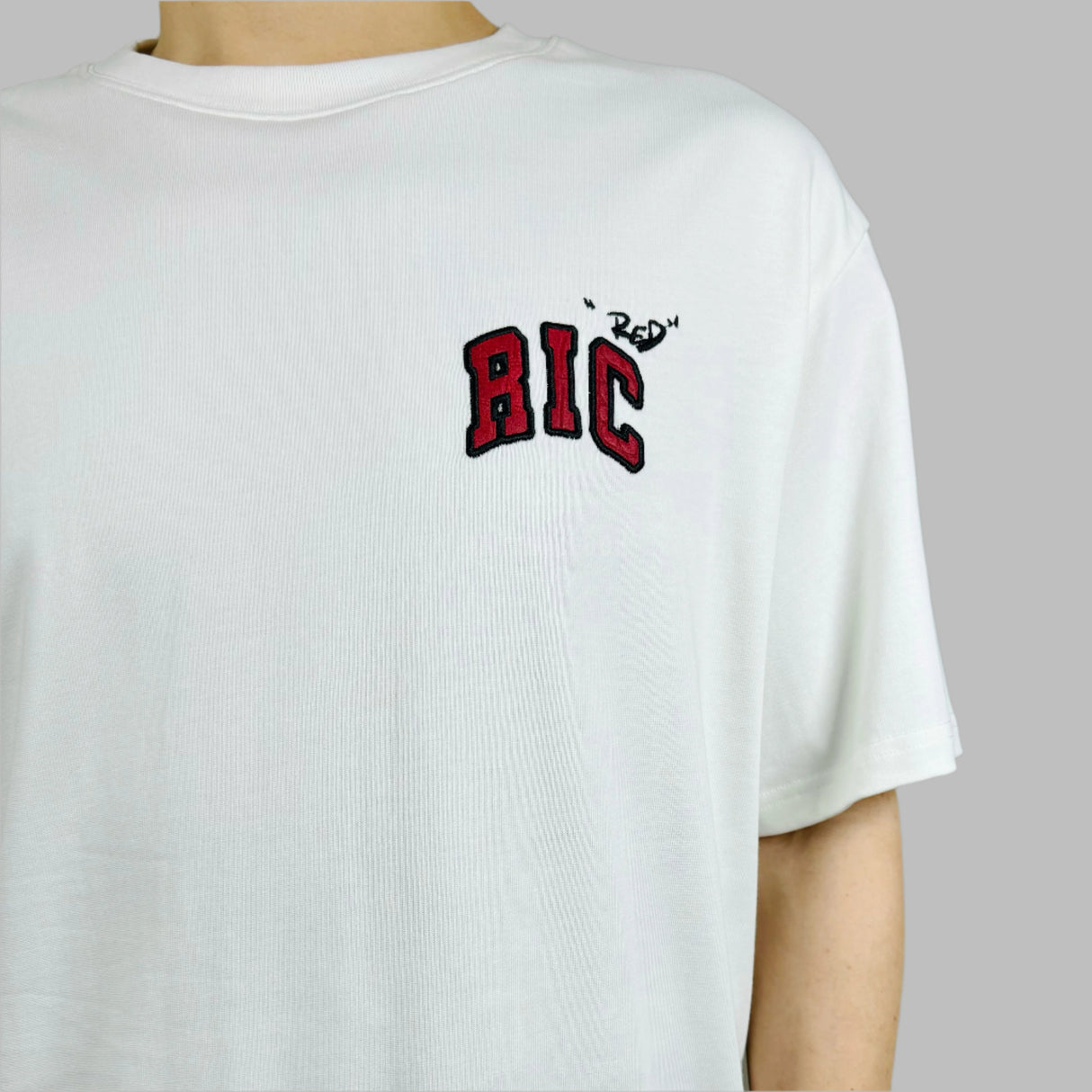 RICKYISCLOWN Chest Embossed Snake Tee White [R37240620C-A2]