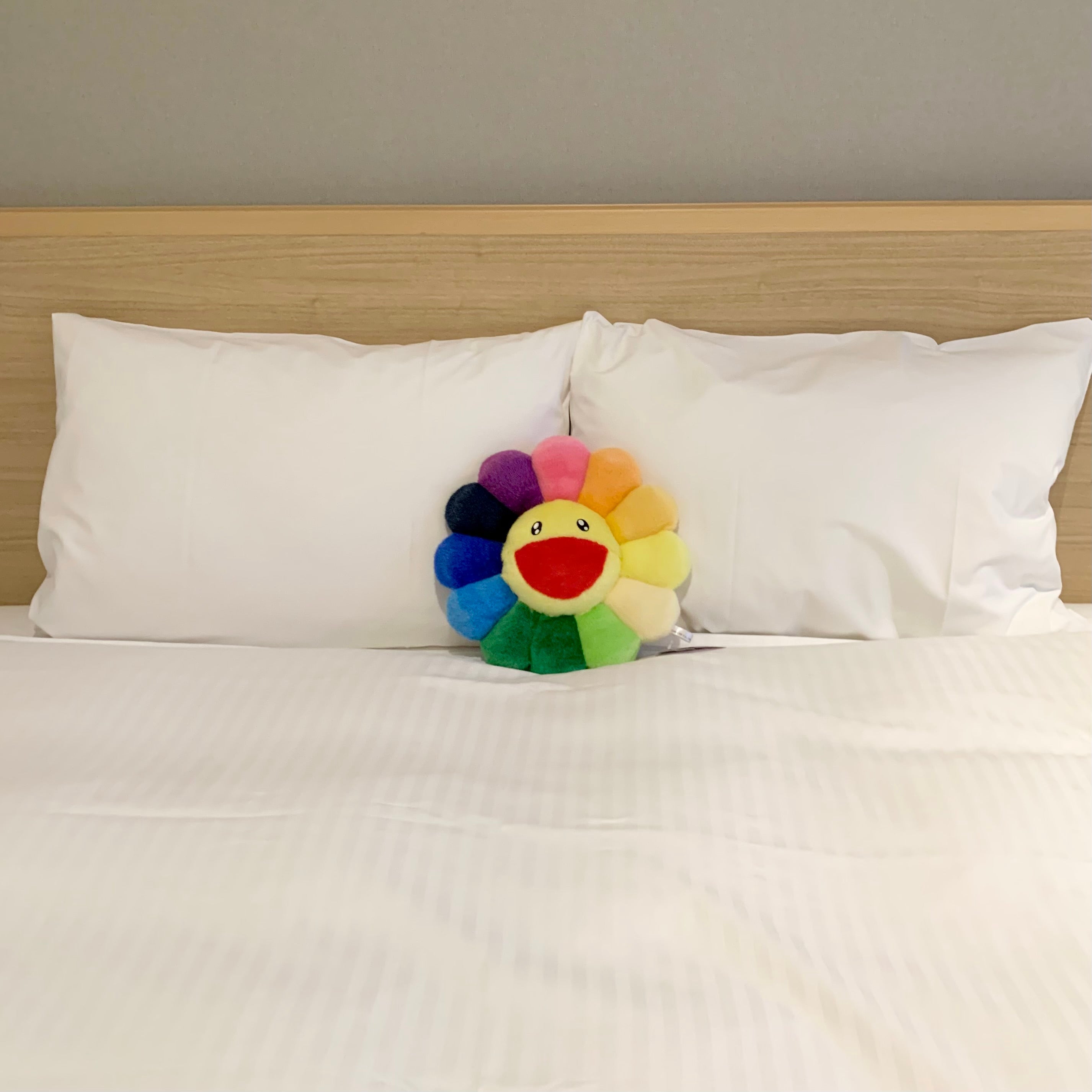 Where to buy Takashi Murakami Kaikai Kiki Flower Plush Cushion Rainbow (30cm)  in Singapore | ORIGINALFOOK