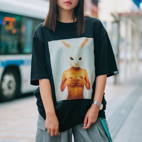 FR2 JAPAN Hand Bra Tee Black Tiffany (Japan Exclusive)
