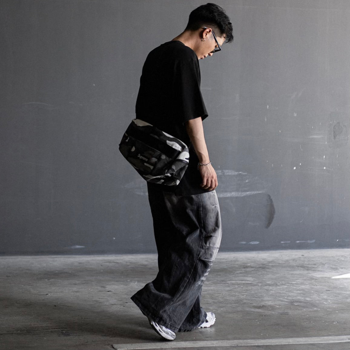 Supreme Utility Sling Bag Snow Camo