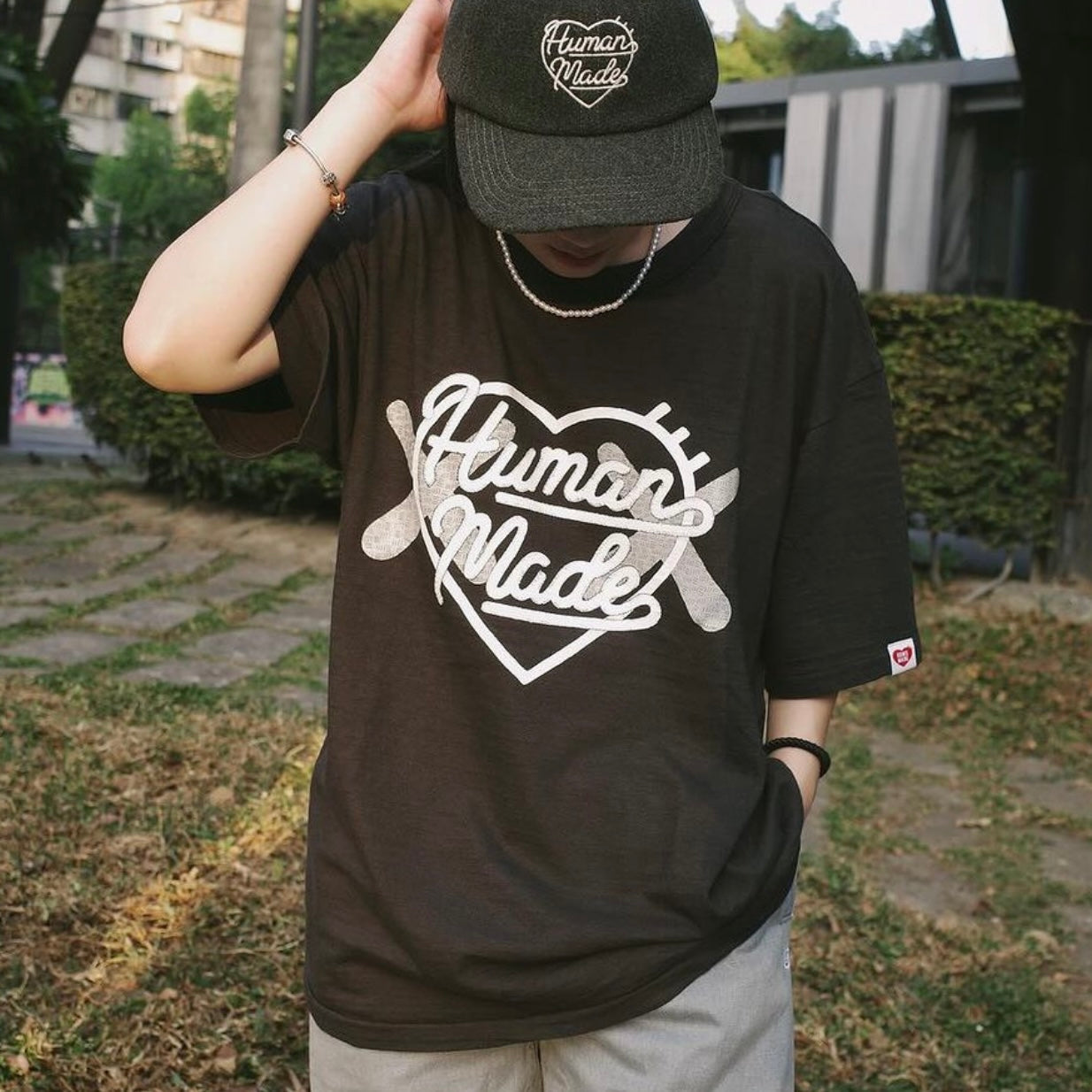 Human Made X KAWS Logo Tee Black - | ORIGINALFOOK
