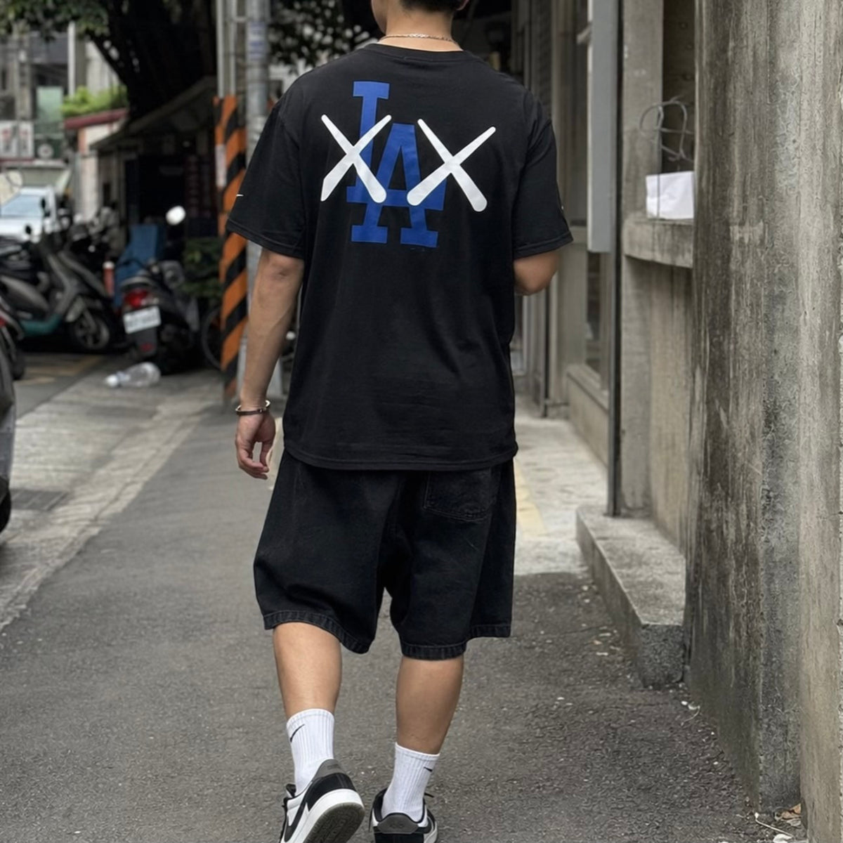 MLB X KAWS X Nike Los Angeles Dodgers MLB Tee Black