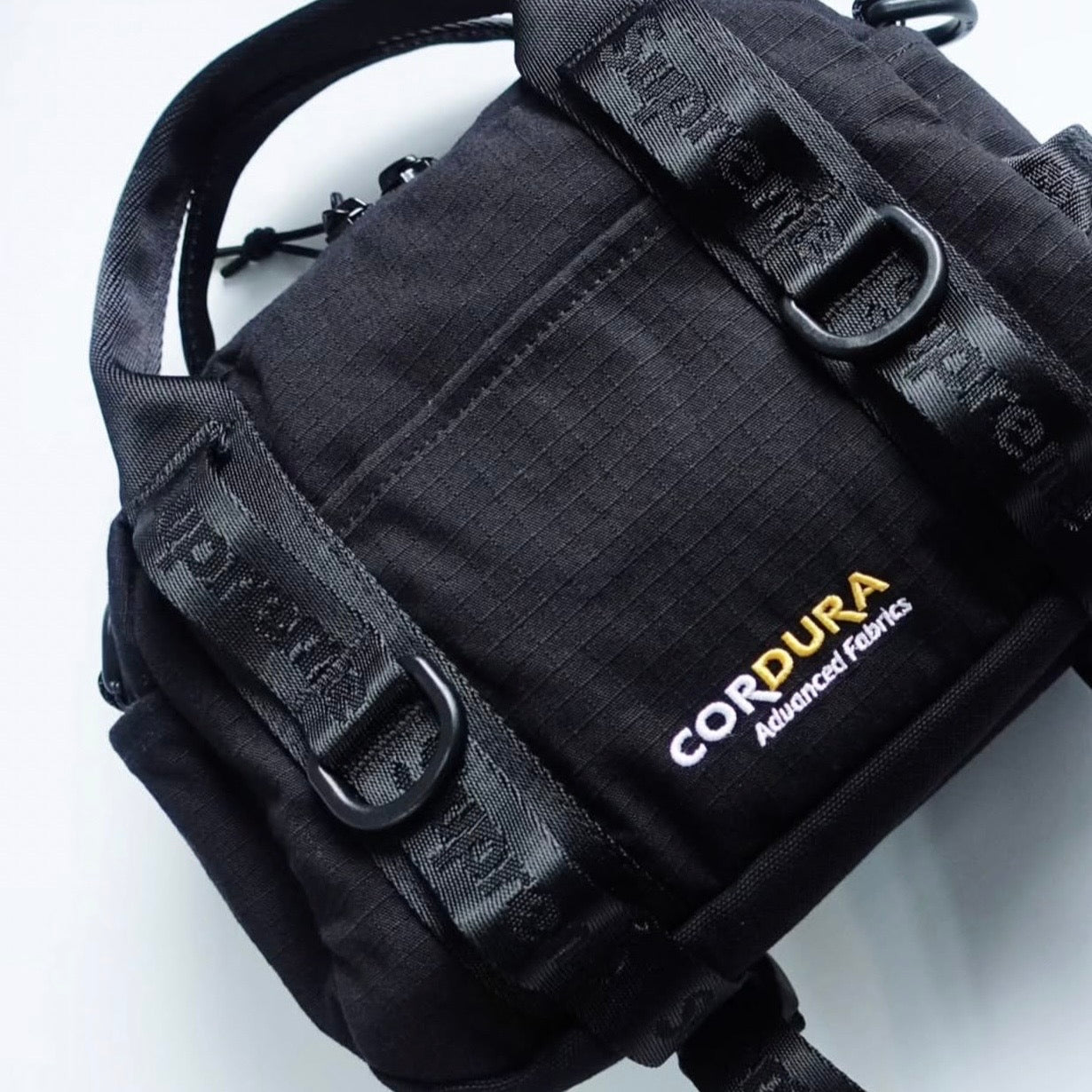 Supreme Box Logo Mini Duffle Bag Black | ORIGINALFOOK