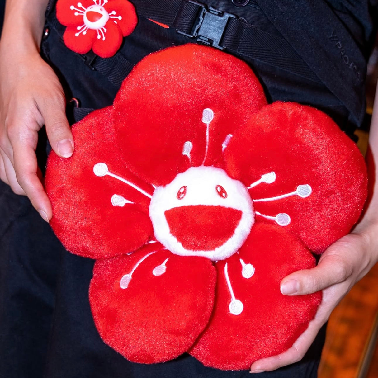 Takashi Murakami Sakura Flower Plush / Cushion - Red (28cm) - ORIGINALFOOK