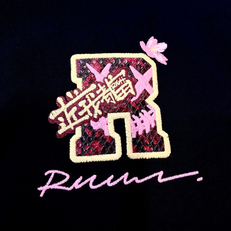 Rickyisclown Snake X Sakura Embossed Black Tee R37250210I (C10)