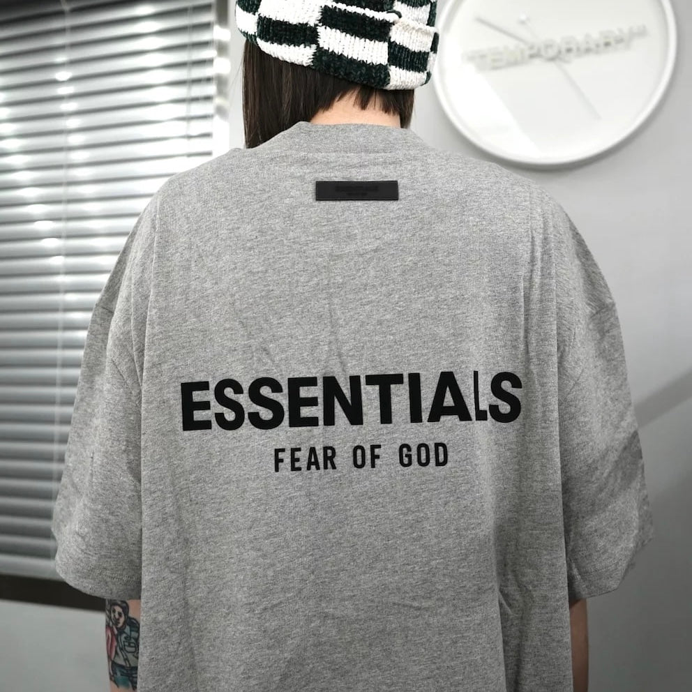 Fear of God Essentials Felt Logo Tee Dark Oatmeal FEAR OF GOD FEAR OF GOD - originalfook singapore