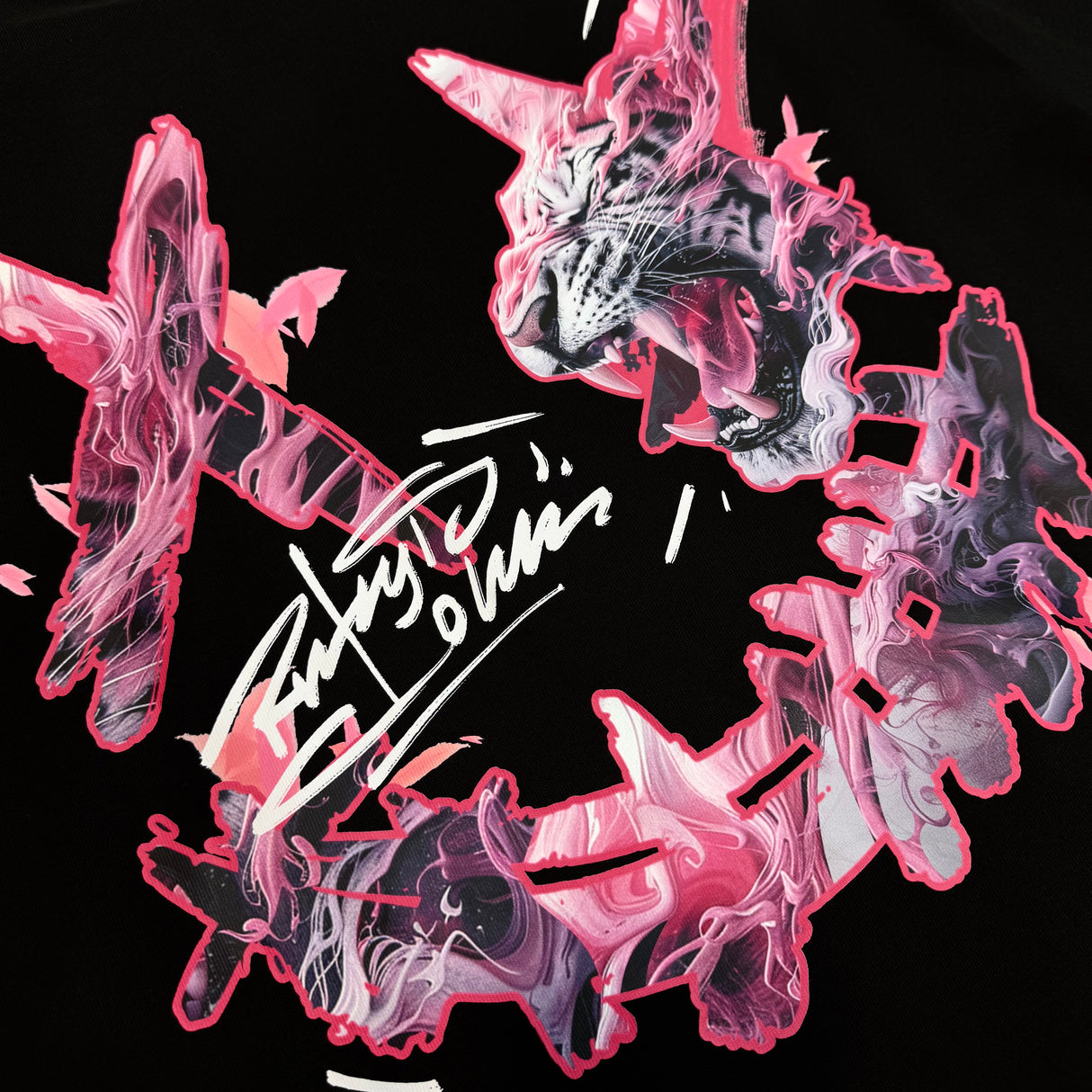 Rickyisclown Snow Tiger Tee Black R37250603Y L10