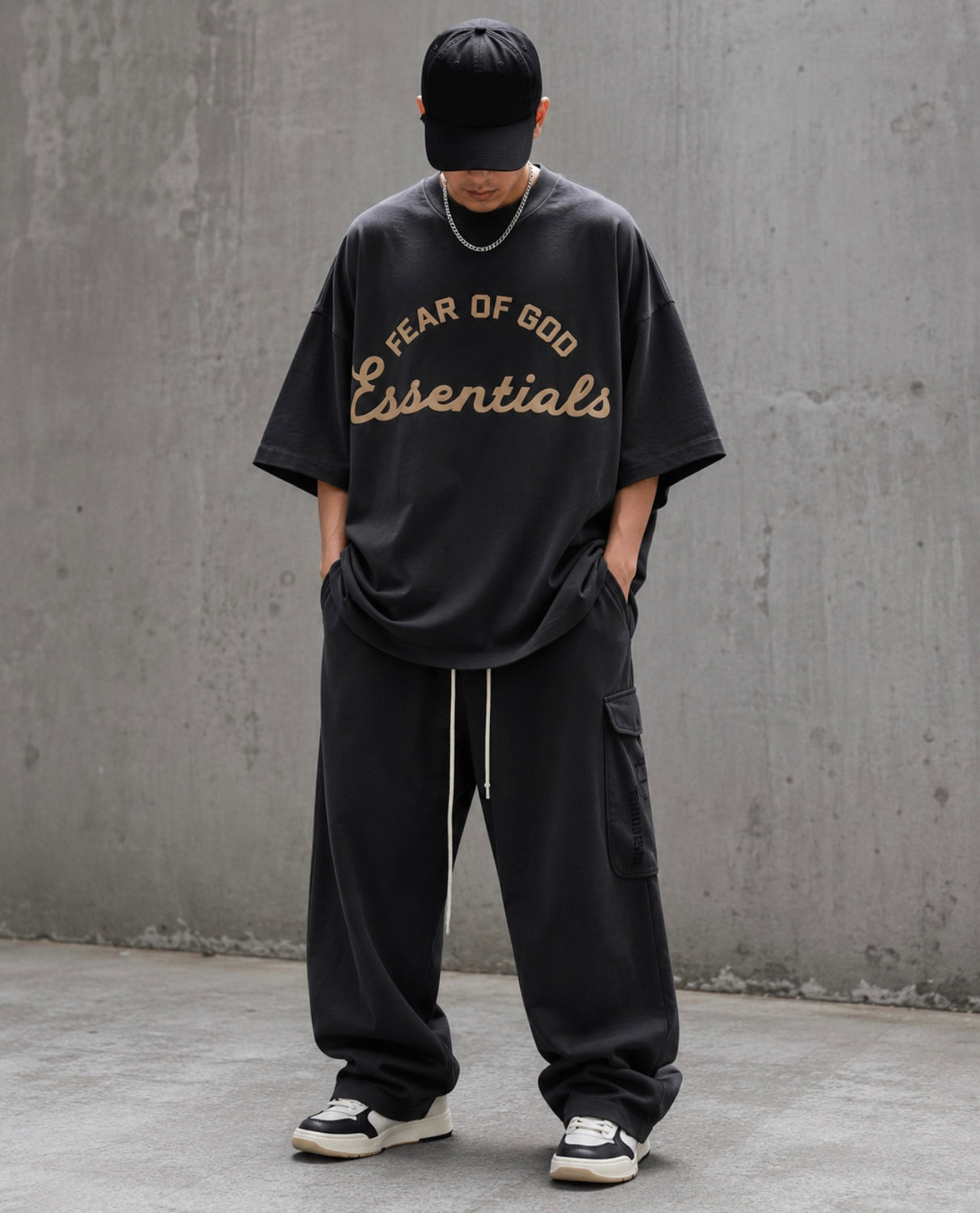 Fear of God Essentials Training 90s Heavyweight Tee Iron Grey