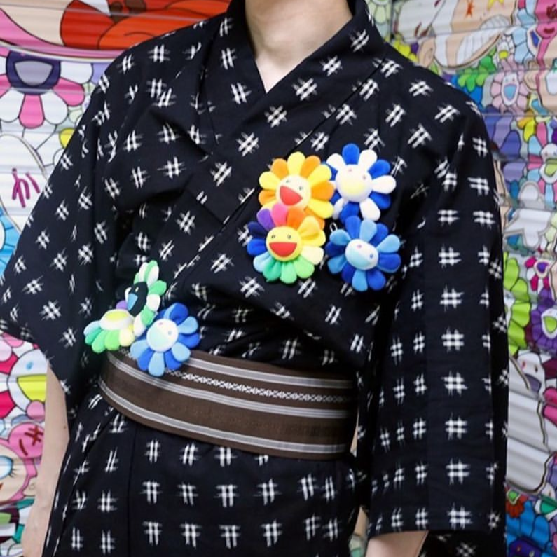 Takashi Murakami Kaikai Kiki Flower Plush Badge Keychain Pin Rainbow White TAKASHI MURAKAMI TAKASHI MURAKAMI - originalfook singapore