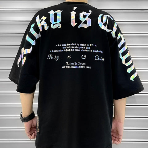 Rickyisclown [RIC] Holographic Gothic Logo Drop Shoulder Oversized Tee Black [R9210322a-PPPP]