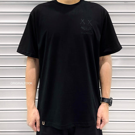 Rickyisclown [RIC] Black Mamba Embossed Smiley Tee Black [R4220222B-N5] RICKYISCLOWN RICKYISCLOWN - originalfook singapore