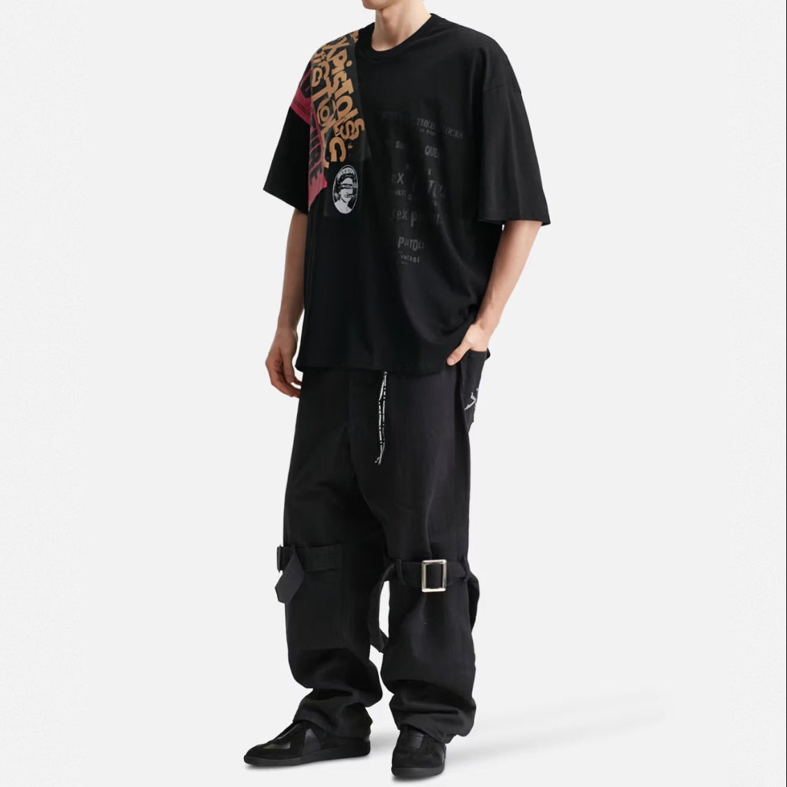 Mastermind World X Sex Pistols No Future Boxy Fit Tee