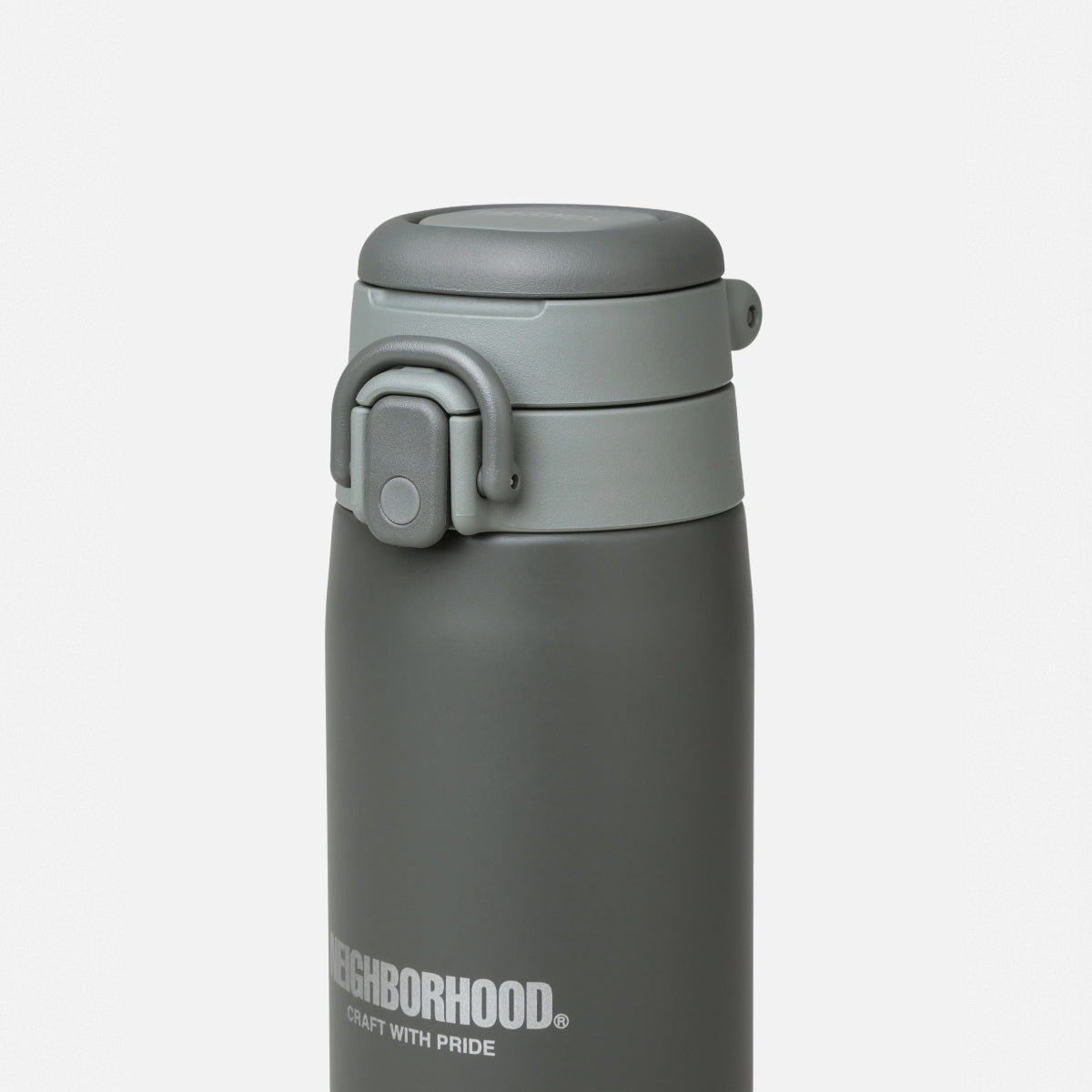 Neighborhood X Thermo JOS-750 thermal water bottle in 750ml with stainless steel body and screw-top lid, designed for insulation and durability.