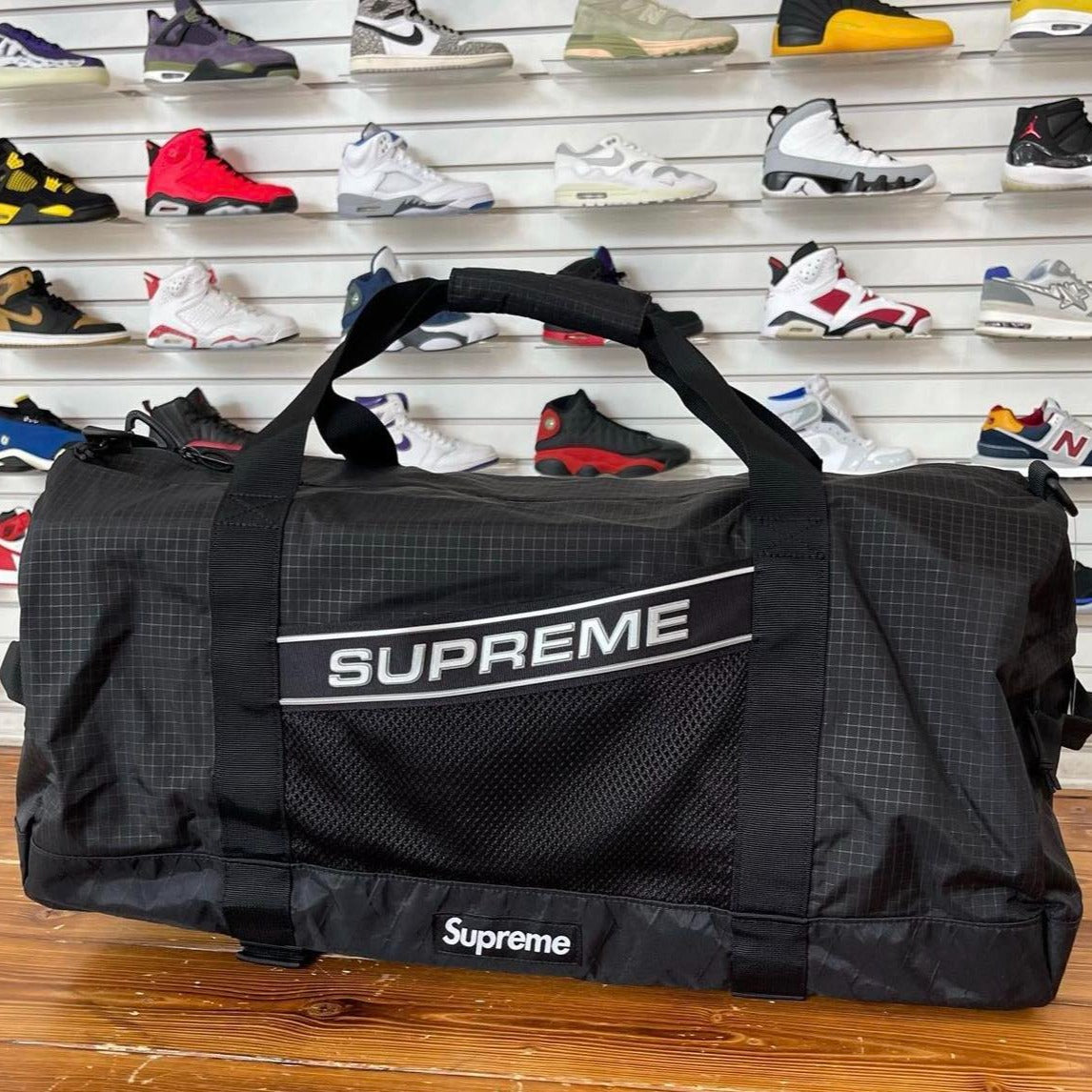 Where to buy Supreme Reflective Logo Duffle Bag Black in Singapore ORIGINALFOOK