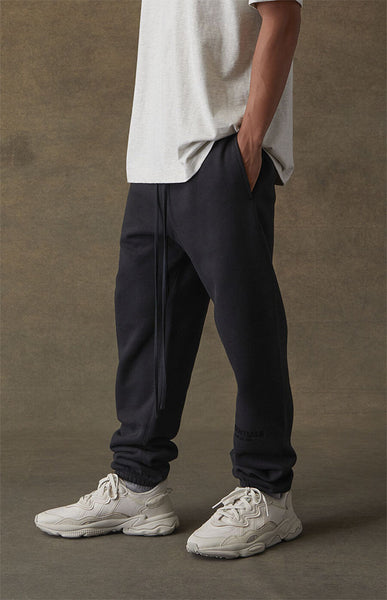 FEAR OF GOD TRACK PANTS Small black