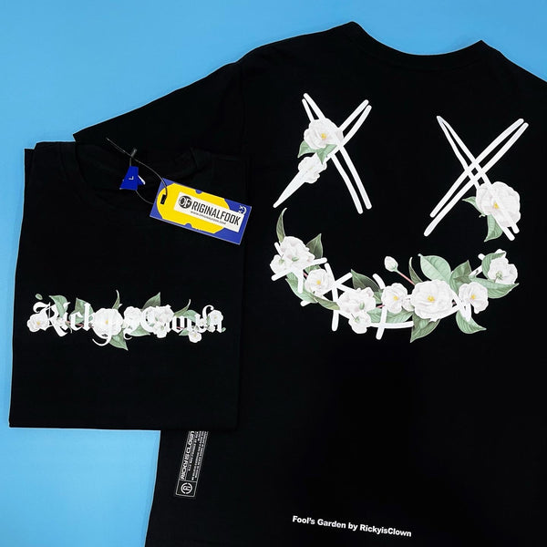 Rickyisclown [RIC] Camellia Smiley Tee Black [R19211229bXZ-FFFF] RICKYISCLOWN RICKYISCLOWN - originalfook singapore
