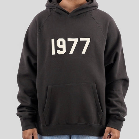 FEAR OF GOD Essentials 1977 Logo Hoodie Black